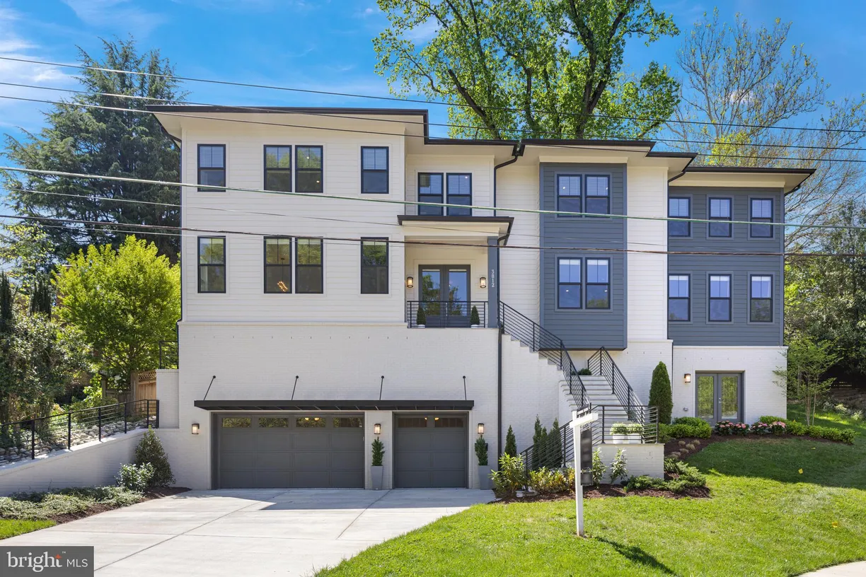 Washington Metro Area Real Estate | View 3812 N Nelson Street | 6 Beds, 6 Baths