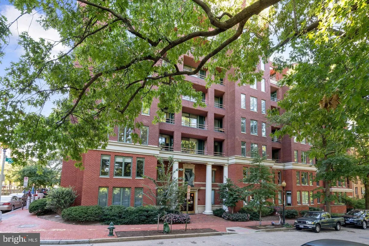 Washington Metro Area Real Estate | View 955 26th Street NW Unit# 106 | room 1