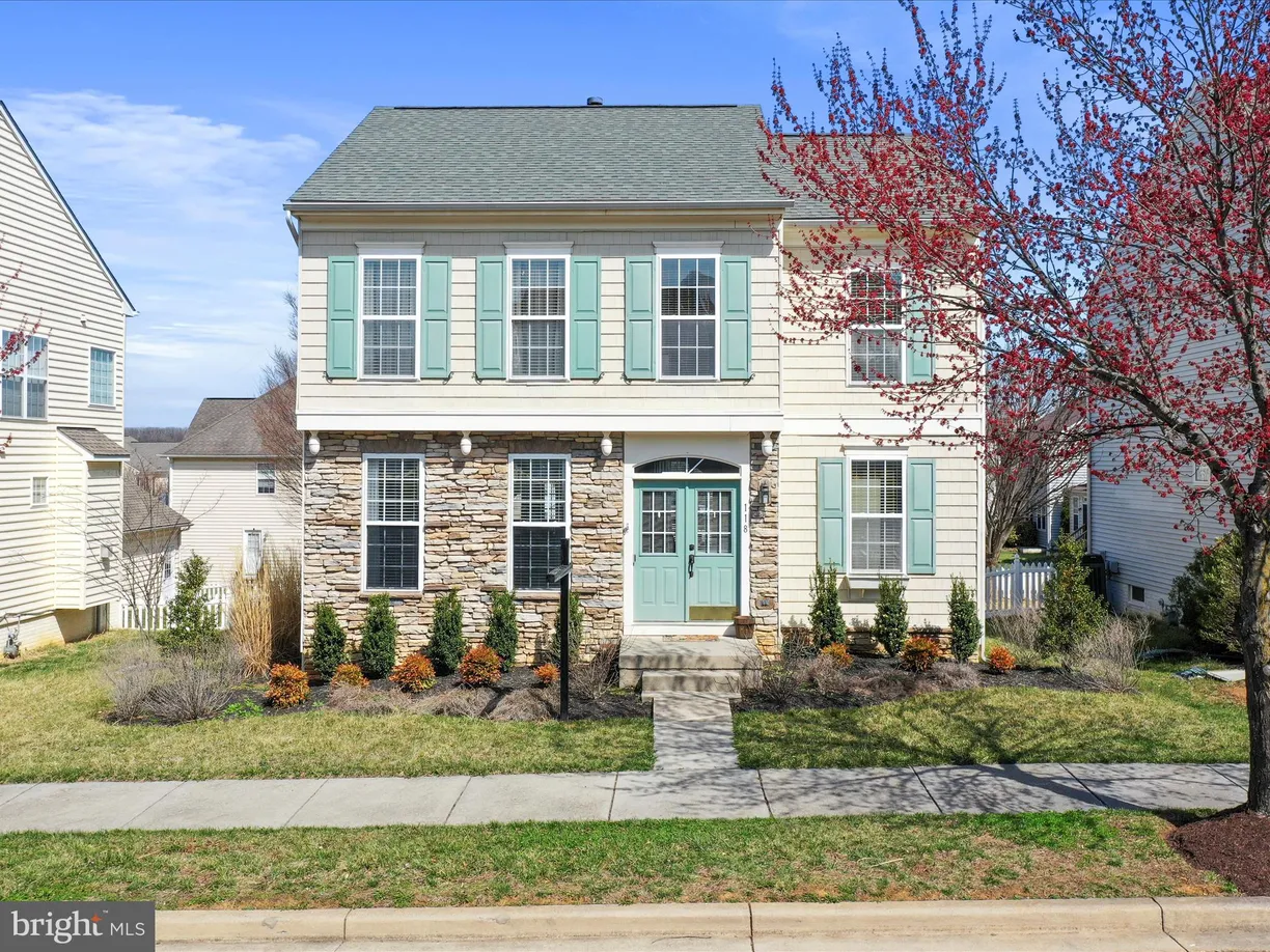 Washington Metro Area Real Estate | View 118 Burnlea Road | 3 Beds, 3 Baths
