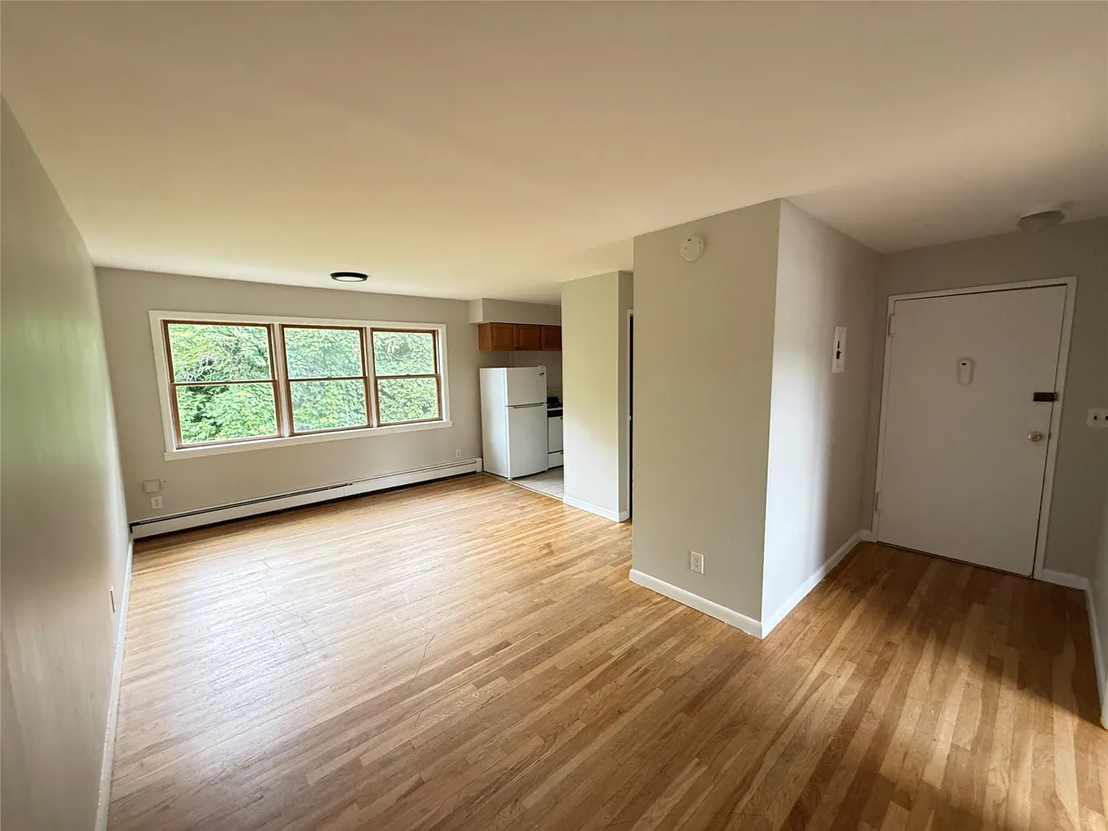 Rockland/Orange/NJ Real Estate | View 310 High Avenue Unit# 1J | room 1