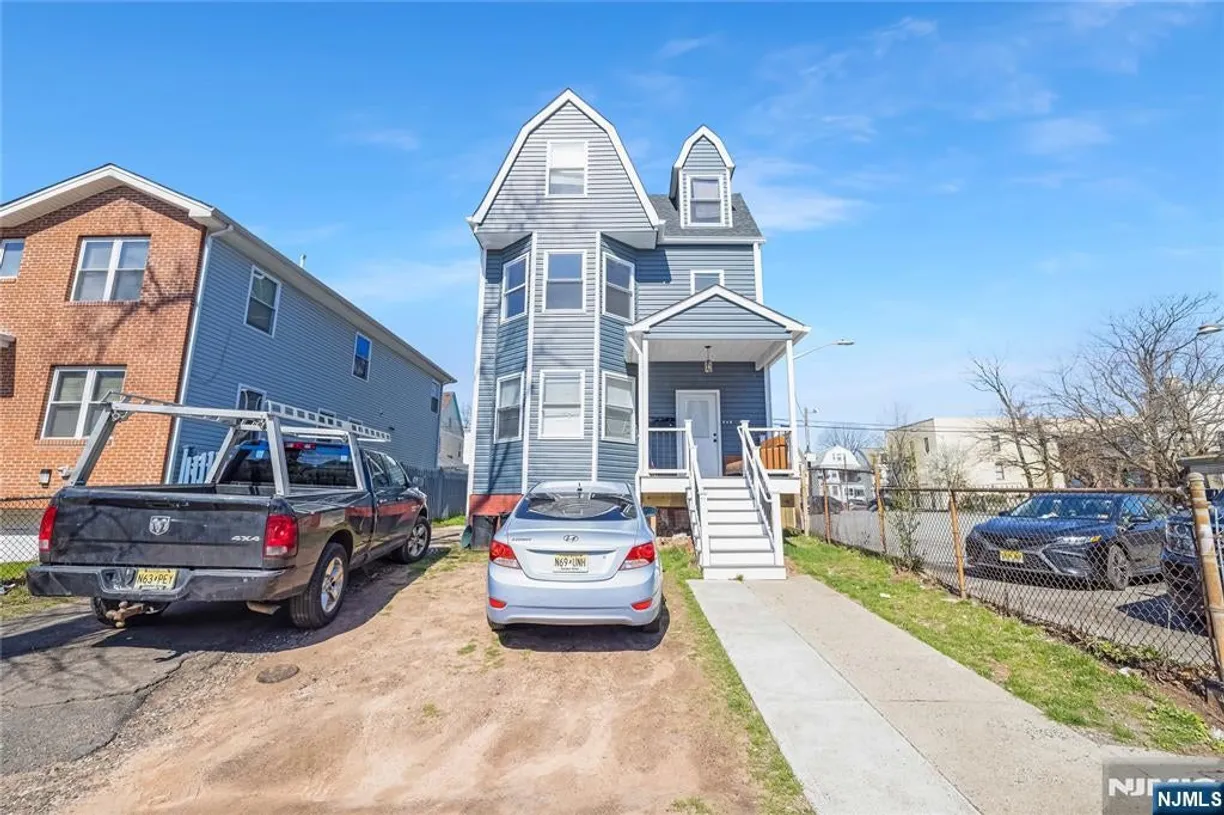 Bergen County Real Estate | View 191 17th Street | 2 Baths
