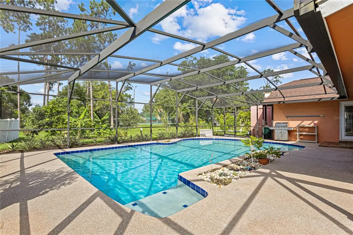 Central Florida Real Estate | View 9326 Bay Vista Estates Boulevard | room 2