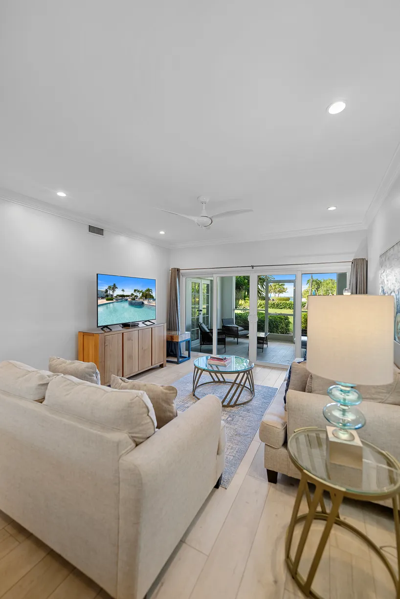 Cayman Islands Real Estate | View Grandview | DSC06769