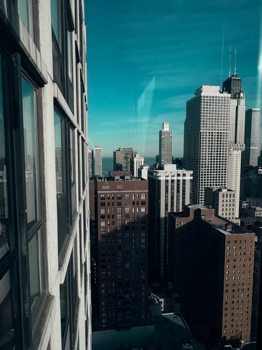 Chicago Real Estate | View 1122 N Clark, 3709 | room 2