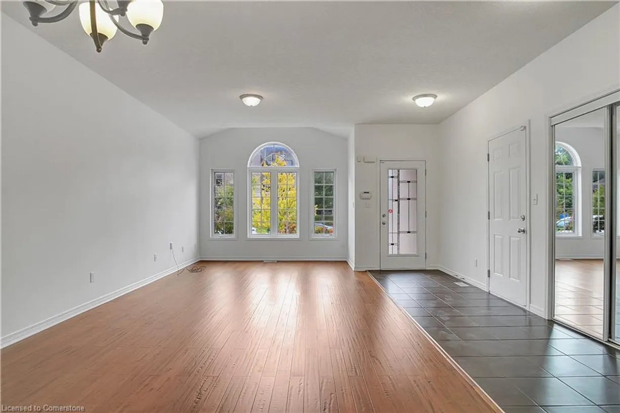 Ontario Real Estate | View 285 Wesley Boulevard | Photo3
