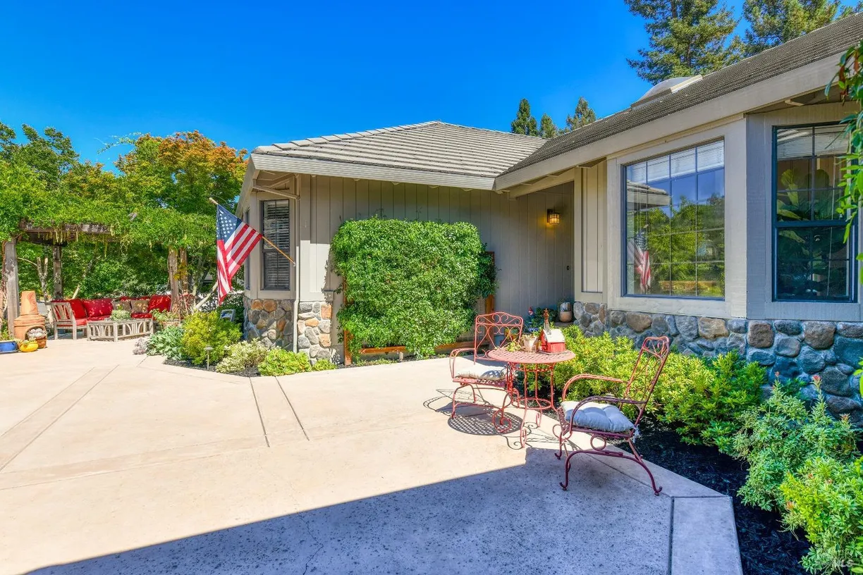 Northern California Real Estate | View 3489 Westminster Way | room 2