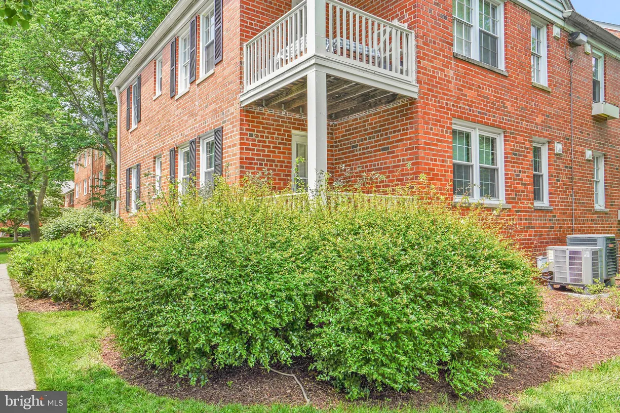 Washington Metro Area Real Estate | View 6517 Potomac Avenue Unit# A2 | room 2