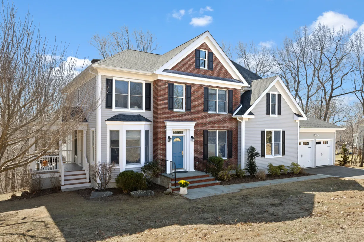 Westchester Real Estate | View 1 Riverview Court | 4 Beds, 3 Baths