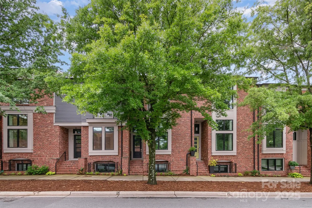 Charlotte Real Estate | View 428 E 33rd Street | room 2