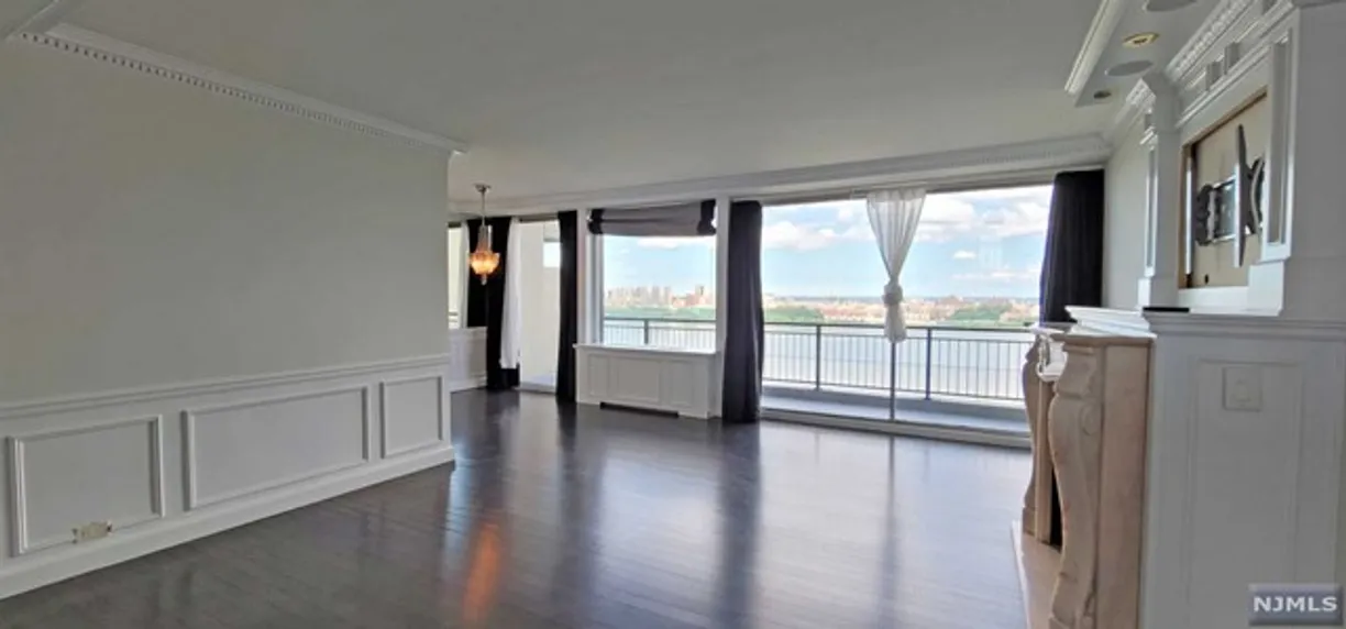 Rockland/Orange/NJ Real Estate | View 2 Horizon Road Unit# 1016 | room 2 | View 3