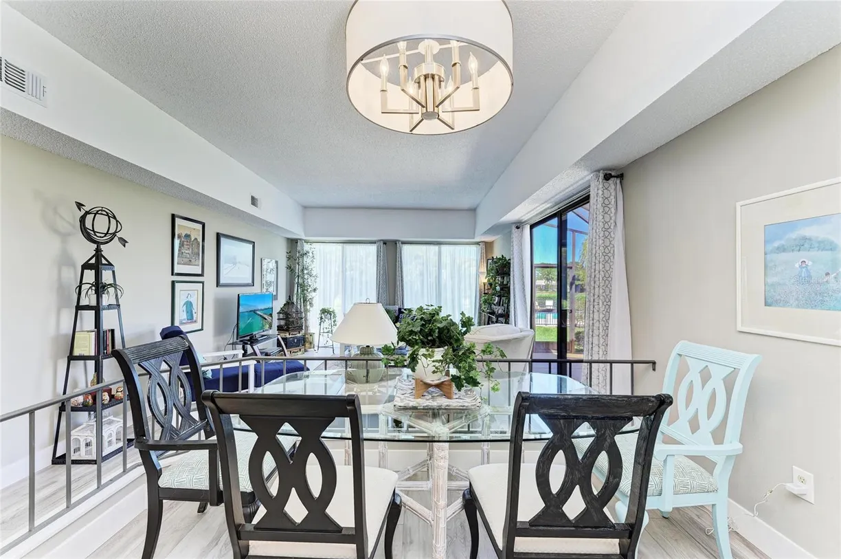 Sarasota/St. Petersburg Real Estate | View 5309 Myrtle Wood Road #43 | room 2