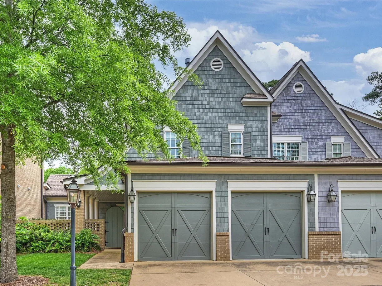 Charlotte Real Estate | View 2616 Colton Drive | 4 Beds, 3 Baths