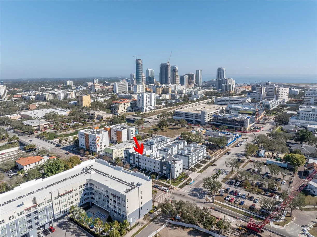 Sarasota/St. Petersburg Real Estate | View 883 6th Avenue S | room 1