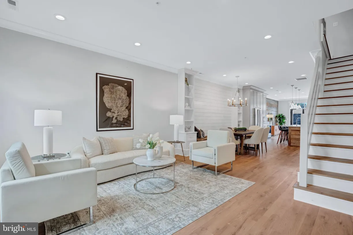 Washington Metro Area Real Estate | View 1622 E Street SE | 4 Beds, 4 Baths