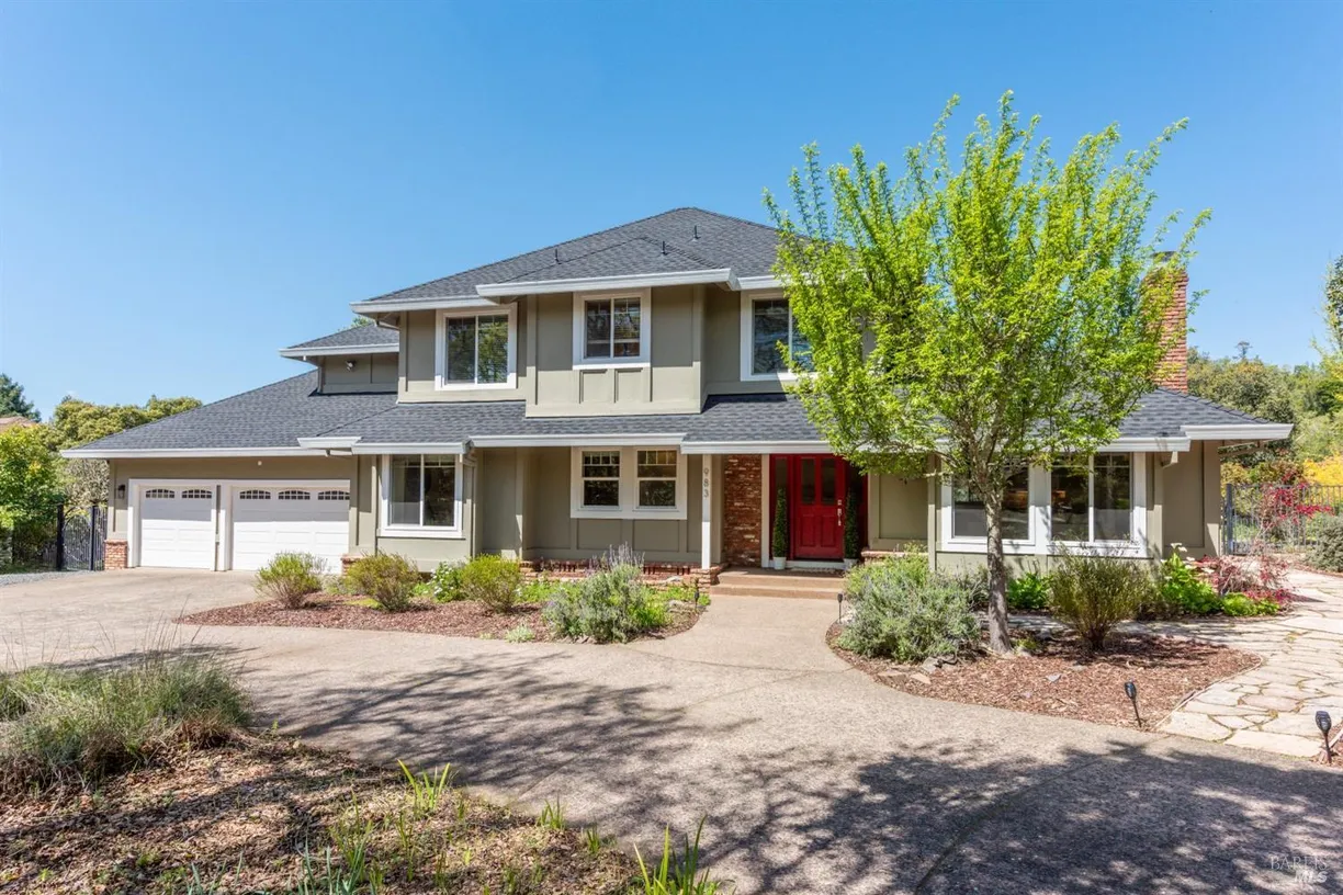 Northern California Real Estate | View 983 Slate Drive | 5 Beds, 3 Baths