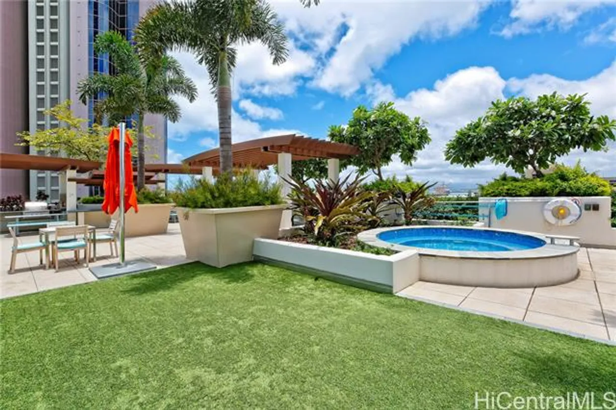 Hawaii Real Estate | View 555 South Street, #2905 | room 1