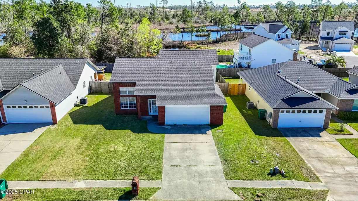 Northwest Florida Real Estate | View 520 J H Crews Circle | room 1