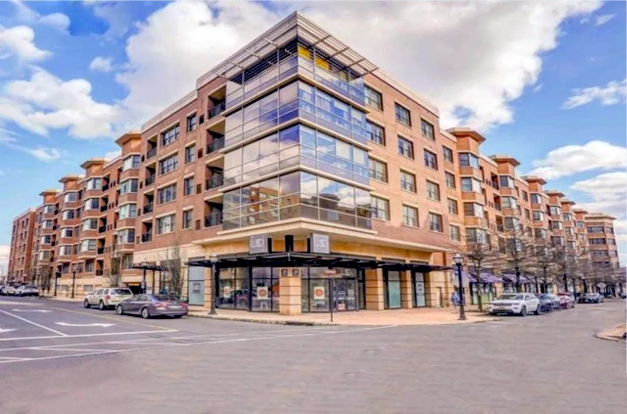 Bergen County Real Estate | View 20 Avenue at Port Imperial | 3 Beds, 2 Baths