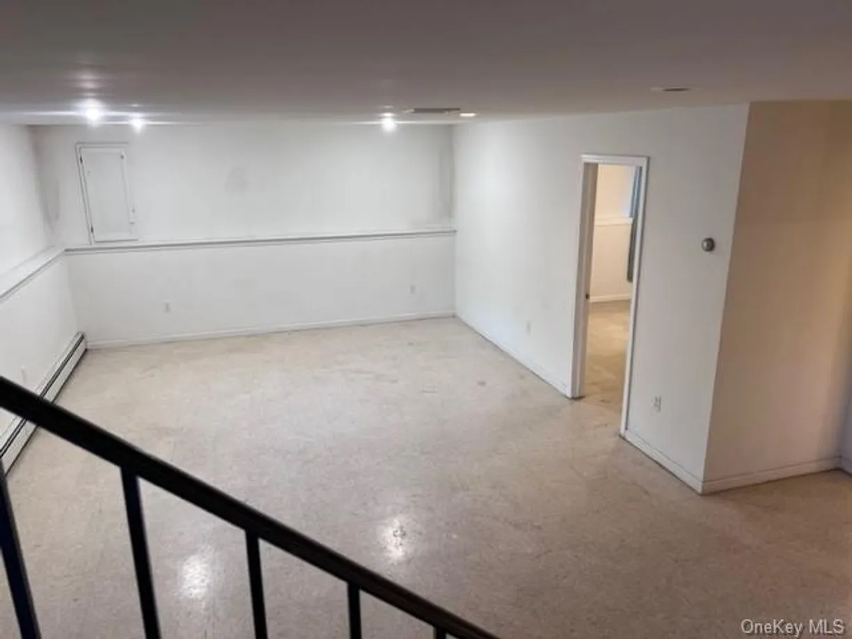 Rockland/Orange/NJ Real Estate | View 2398 State Route 207 | room 23 | View 24