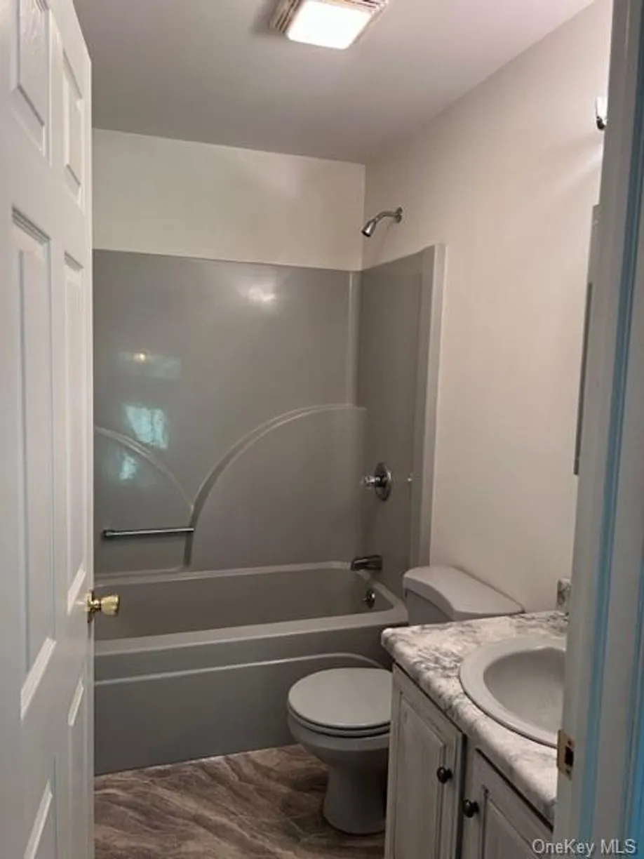 Rockland/Orange/NJ Real Estate | View 2398 State Route 207 | room 18 | View 19