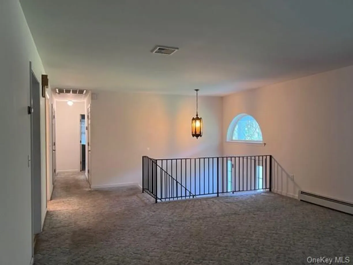Rockland/Orange/NJ Real Estate | View 2398 State Route 207 | room 16 | View 17