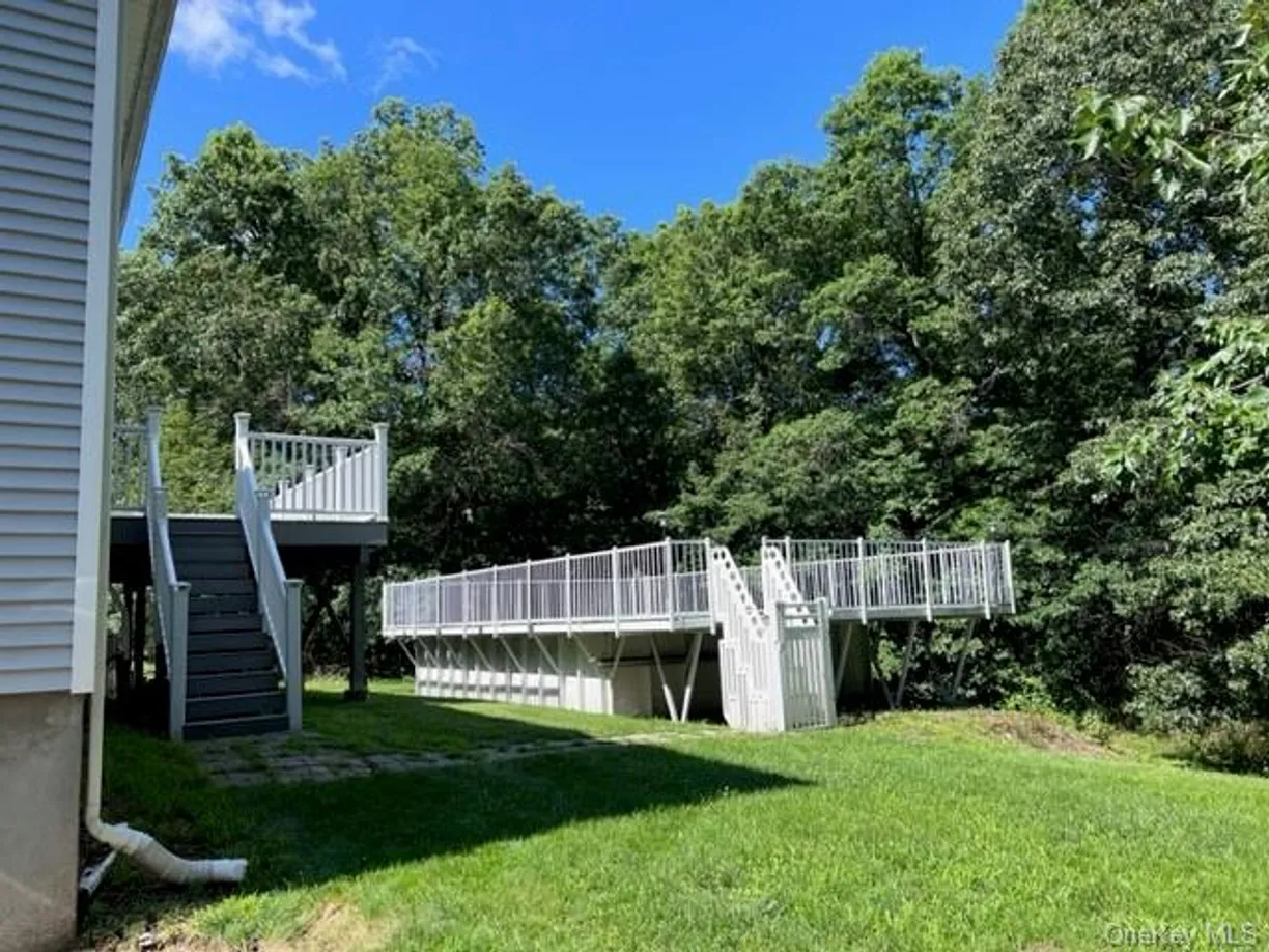 Rockland/Orange/NJ Real Estate | View 2398 State Route 207 | room 5 | View 6