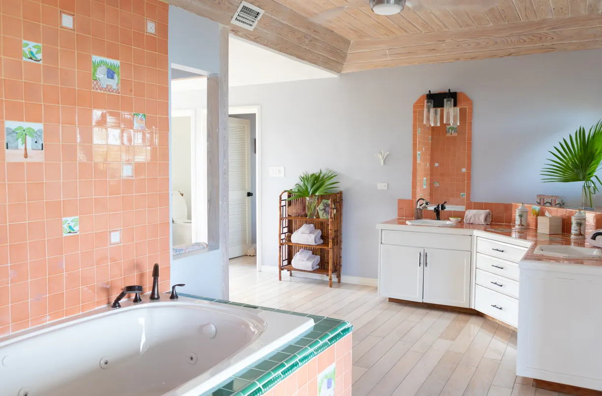 Listing image no 32 at Luna Sea 