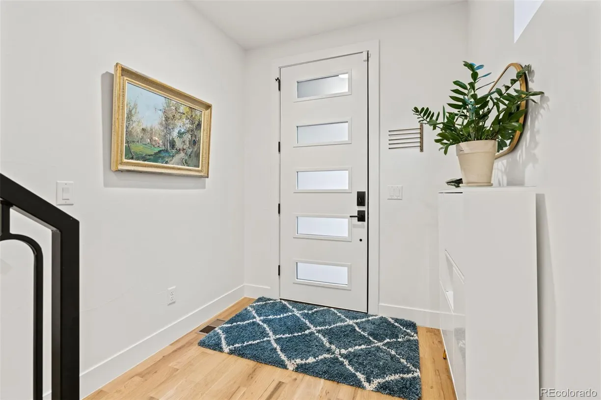Denver Real Estate | View 1875 N Race Street | room 2