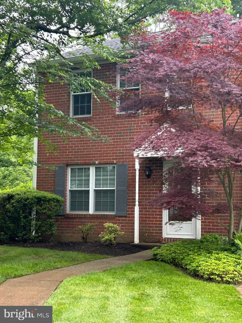 Central NJ/Bucks County, PA Real Estate | View 31 Abelia Court | 3 Beds, 2 Baths