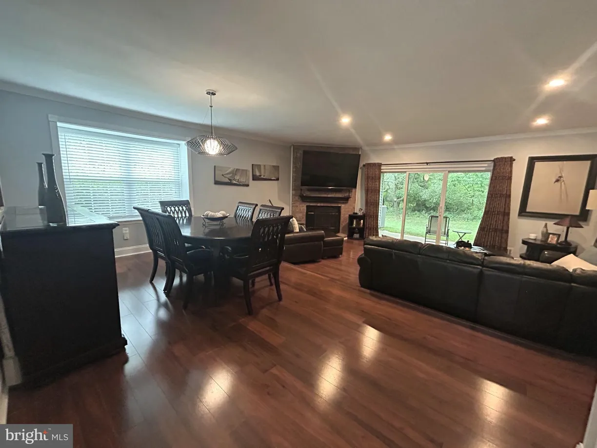 Central NJ/Bucks County, PA Real Estate | View 31 Abelia Court | room 2
