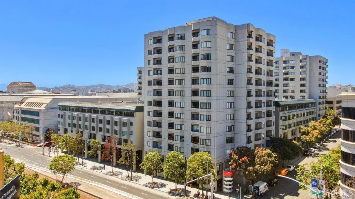 Northern California Real Estate | View 601 Van Ness Avenue | room 2
