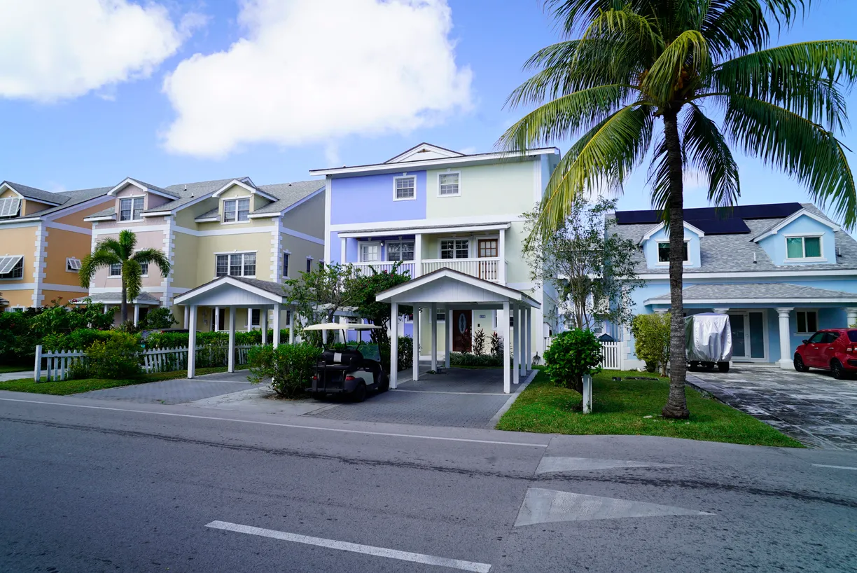 Bahamas Real Estate | View 181A Sandyport Drive | Sandyport 3