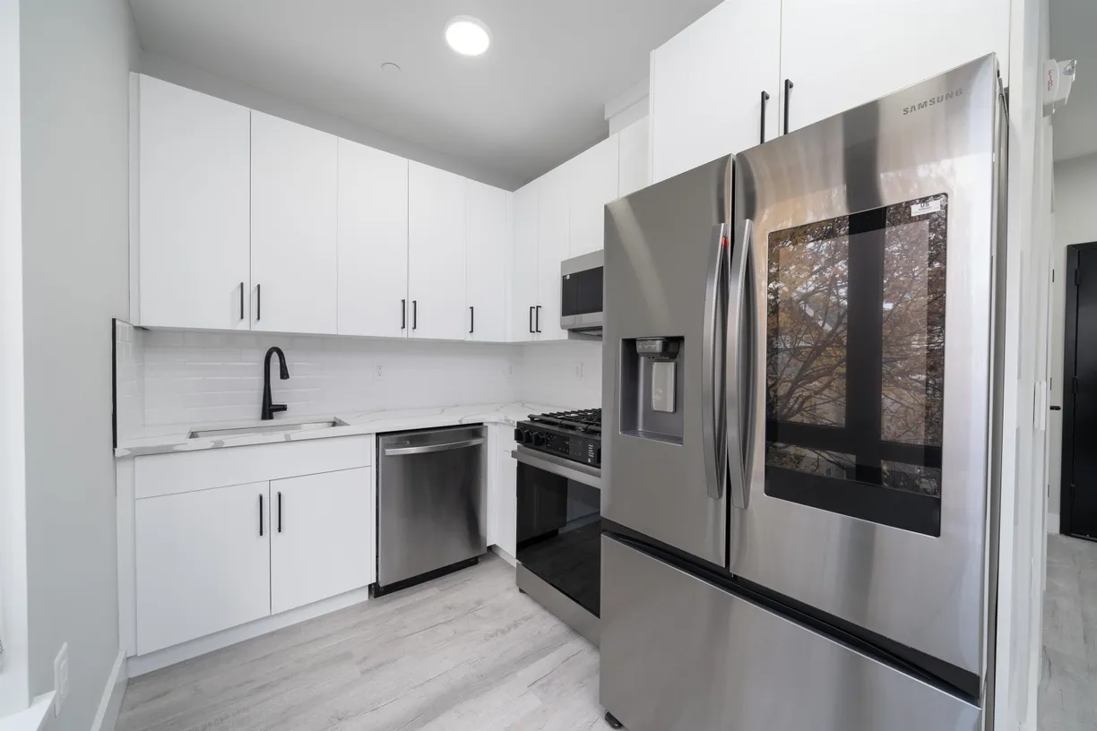 Jersey City/Hoboken Real Estate | View 80 Romaine Ave Unit# 4D | room 1