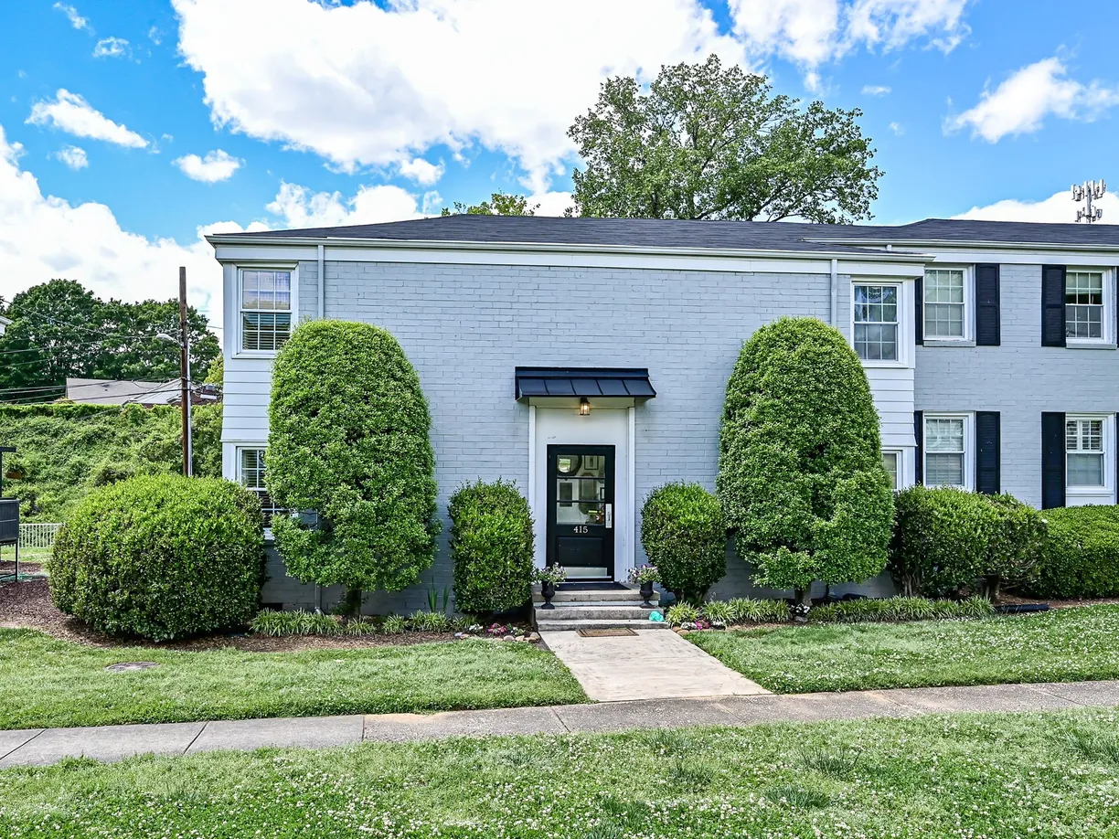 Charlotte Real Estate | View 415 Wakefield Drive #A | 2 Beds, 1 Bath