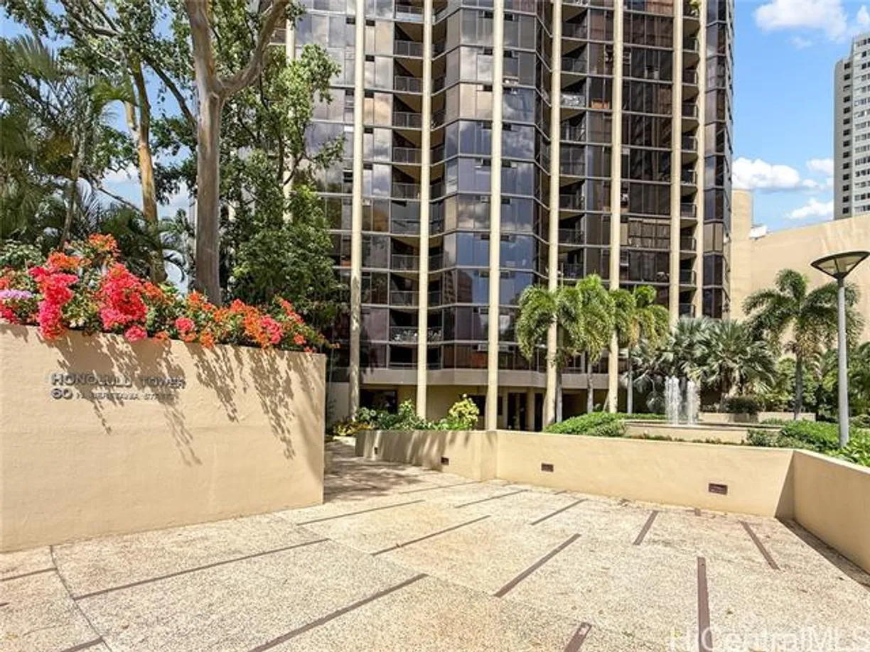 Hawaii Real Estate | View 60 N Beretania Street, #1210 | 2 Beds, 2 Baths