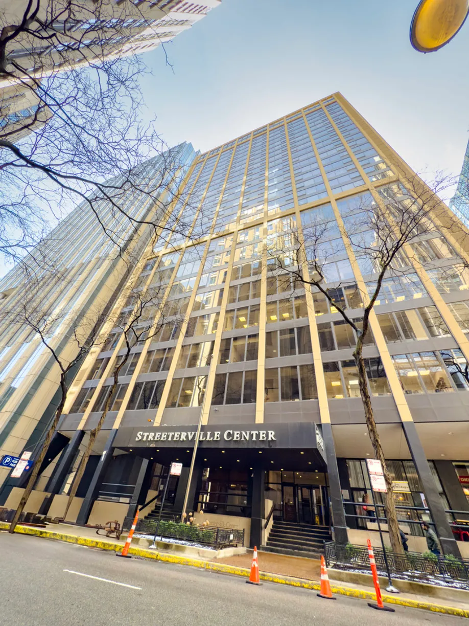 Chicago Real Estate | View 233 E Erie, 1702 | 1 Bed, 1 Bath