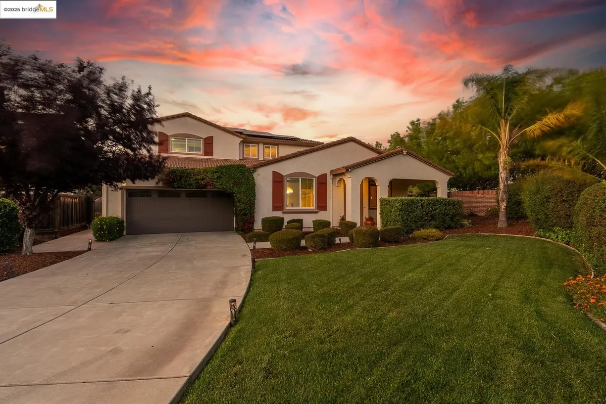 Northern California Real Estate | View 719 Monte Verde Ln | 5 Beds, 2 Baths