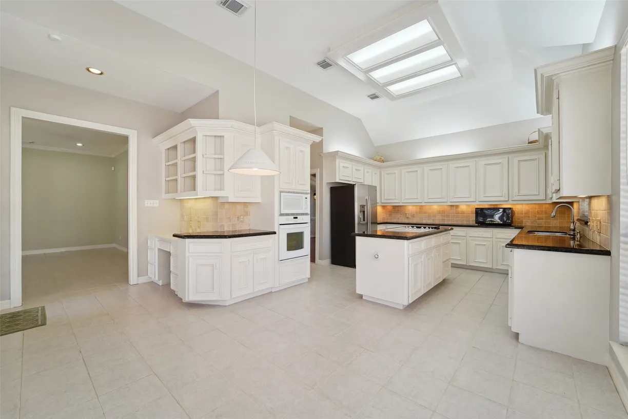 Houston Real Estate | View 1706 Lofty Maple Trail | room 2