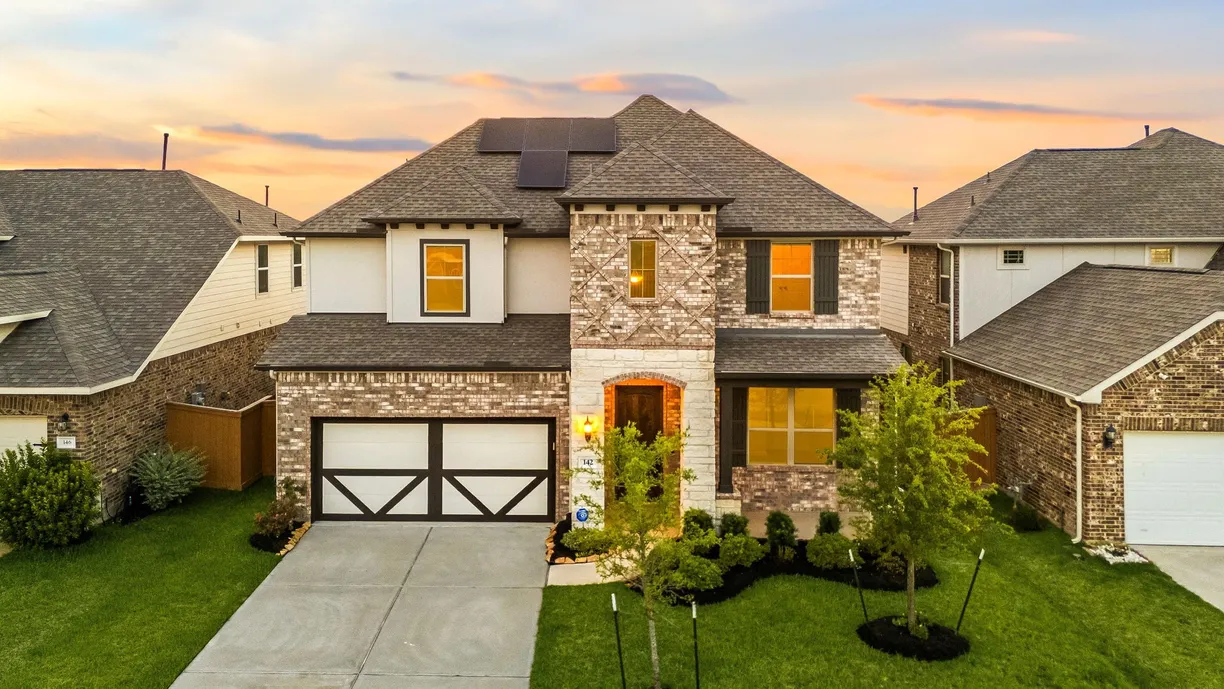 Houston Suburbs Real Estate | View 142 Sunray Creek Drive | room 1