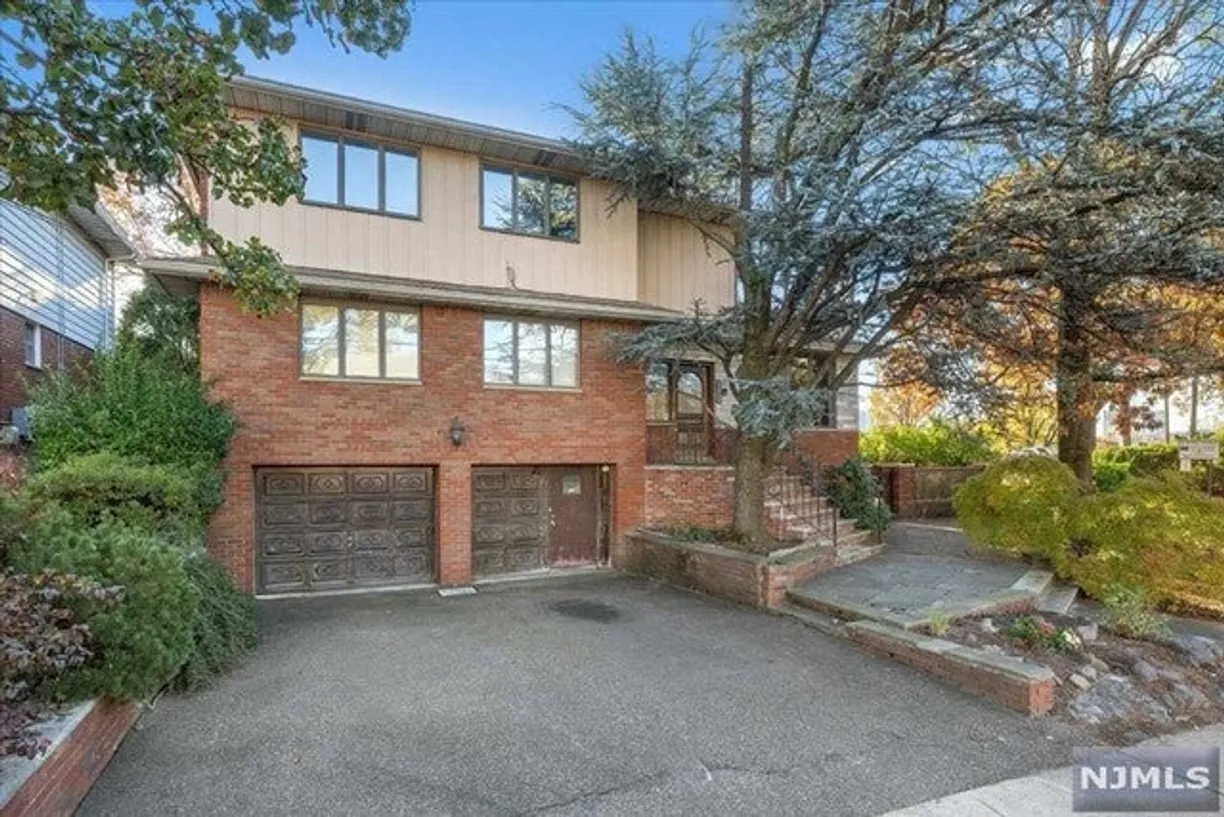 Bergen County Real Estate | View 1514 9th Street | 1 Bed, 1 Bath