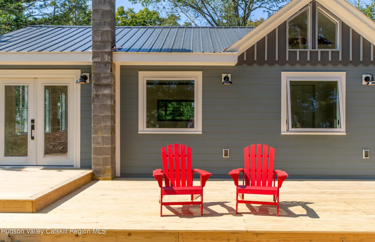Hudson Valley Real Estate | View 31 Lake Hill Road | room 1