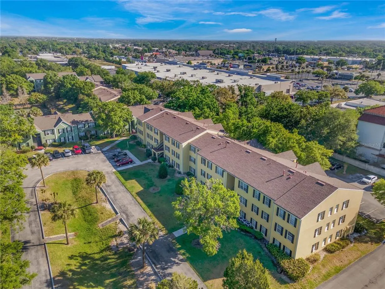 Central Florida Real Estate | View 2047 Dixie Belle Drive Unit# 2047K | 2 Beds, 2 Baths