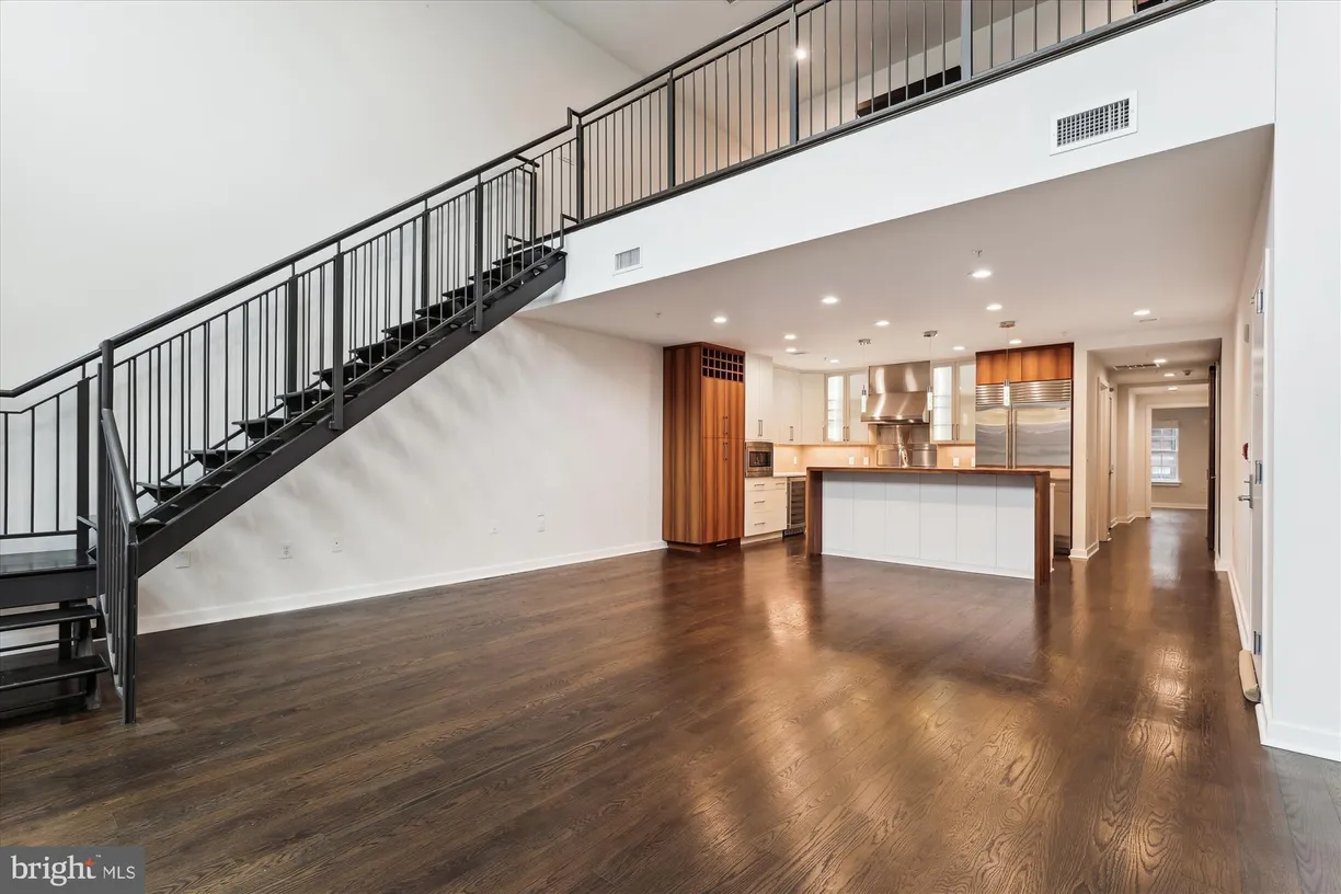Washington Metro Area Real Estate | View 1610 N Queen Street Unit# 247 | room 1