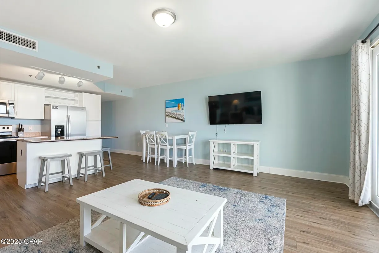 Northwest Florida Real Estate | View 9860 S Thomas Drive Unit# 913 | room 2