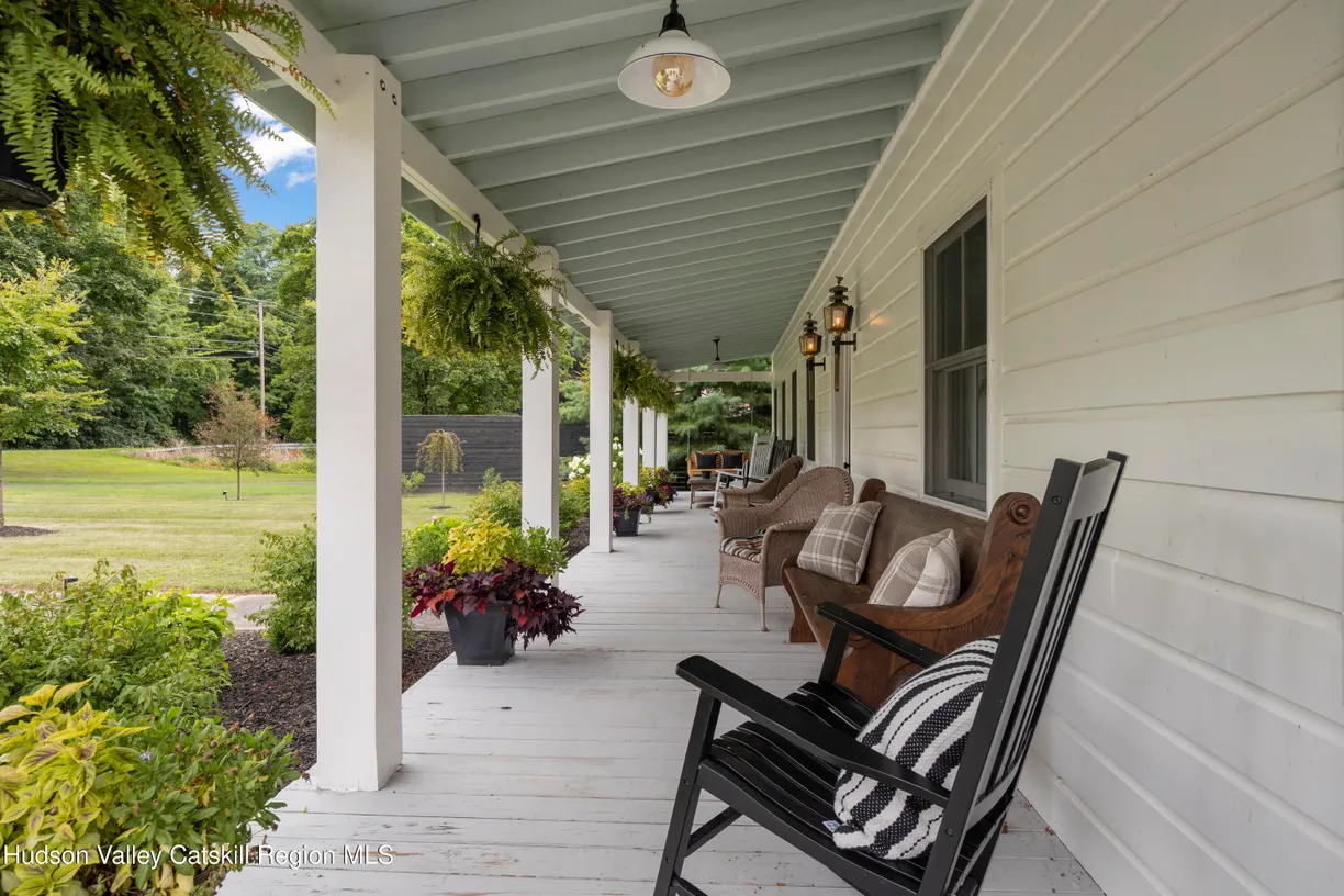 Hudson Valley Real Estate | View 1552 Route 23b | room 2