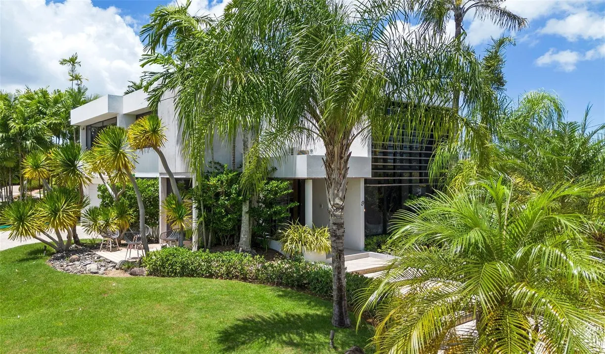 Puerto Rico Real Estate | View A-9 Asturias Martin's Court | room 1