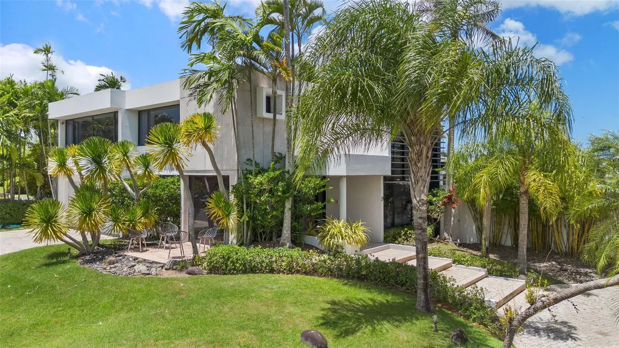 Puerto Rico Real Estate | View A-9 Asturias Martin's Court | room 2