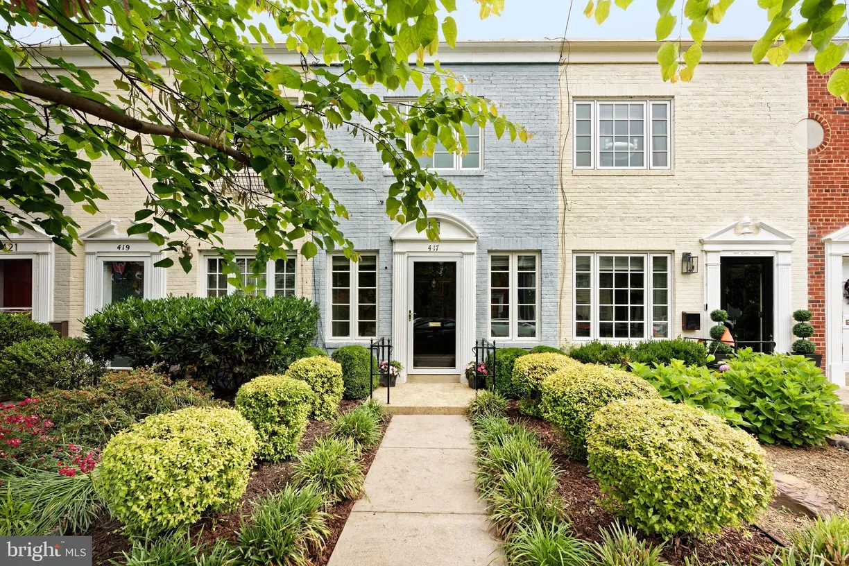 Washington Metro Area Real Estate | View 417 Gibbon Street | 2 Beds, 1 Bath