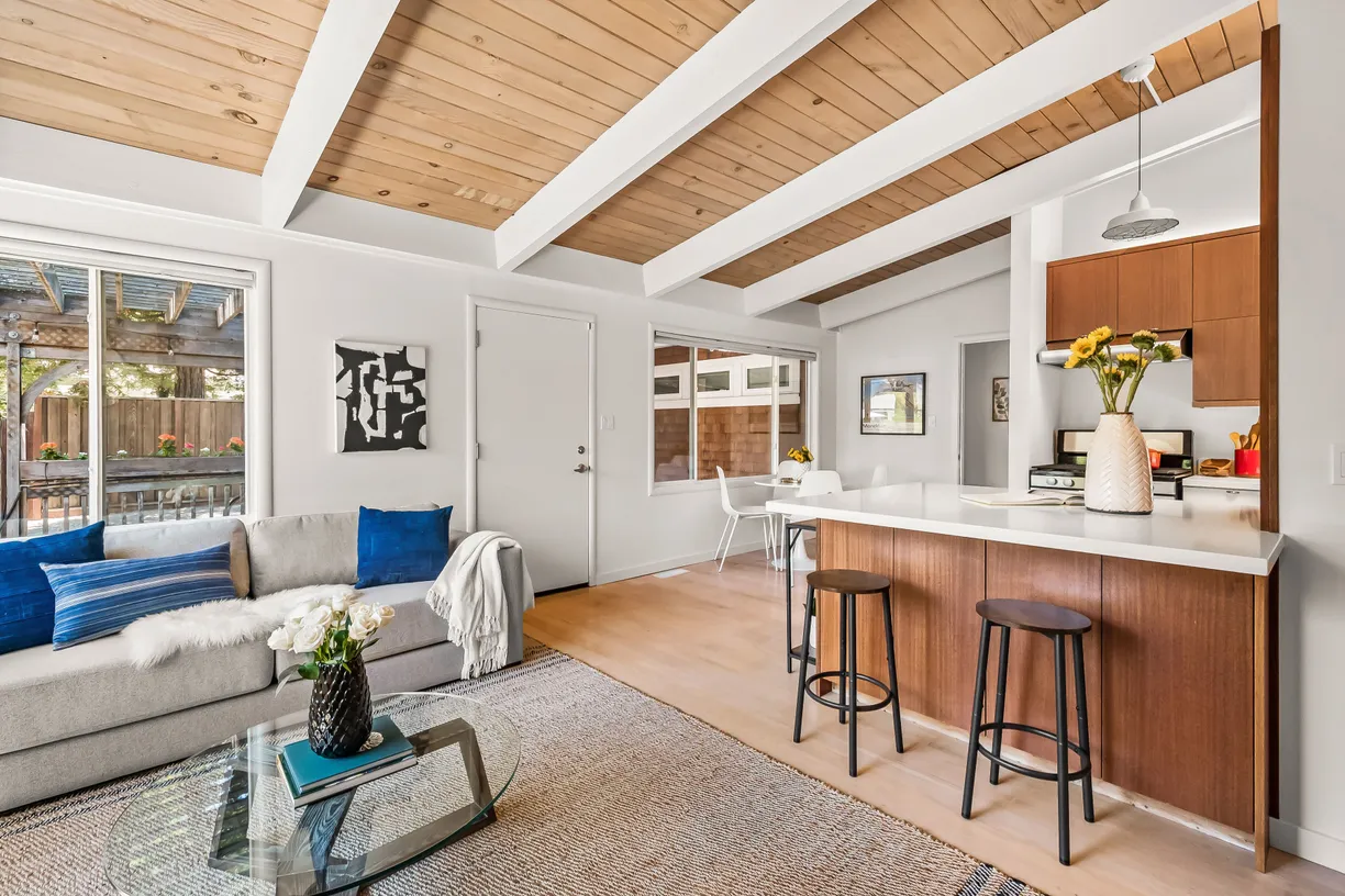 Northern California Real Estate | View 10-12 Stadium Way | 4 Beds, 2 Baths