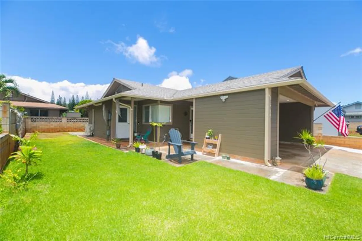 Hawaii Real Estate | View 95-494 Laupalai Place | 2 Beds, 1 Bath